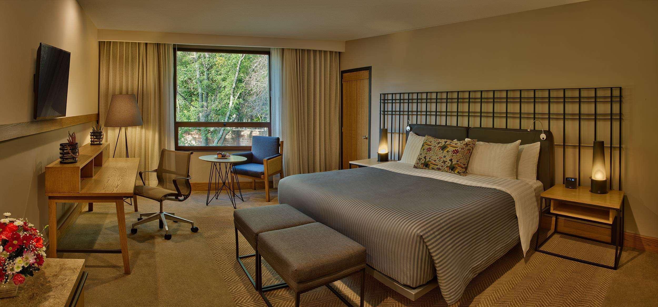 布里萨斯尤里察庄园酒店 克雷塔罗 外观 照片 A room at the hotel